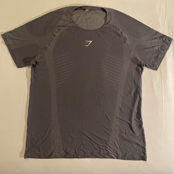 Gymshark Athletic Shirt - Picture 1 of 2